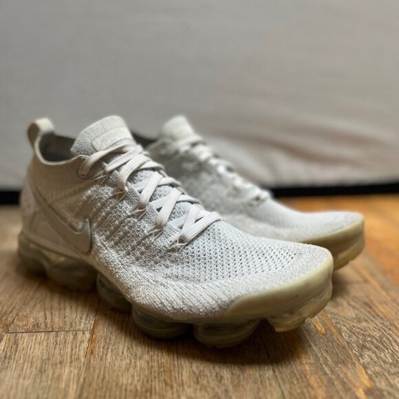 Nike Air Vapor Max Fly knit 2 White Sneaker shoe Sz 9.5 - Picture 1 of 9